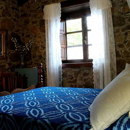 Casa Mary Lola Guest House Tinor ภายนอก รูปภาพ