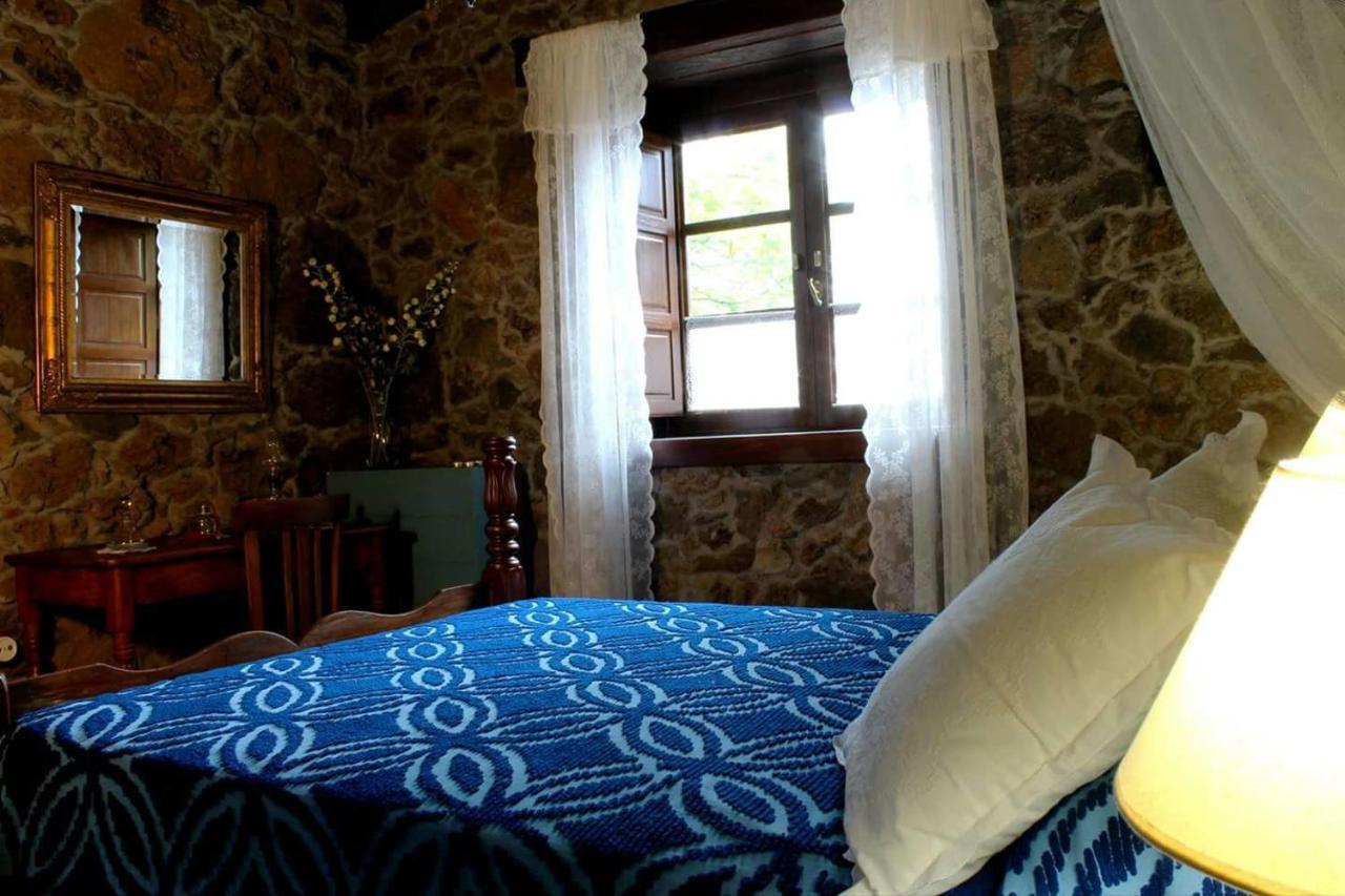 Casa Mary Lola Guest House Tinor ภายนอก รูปภาพ